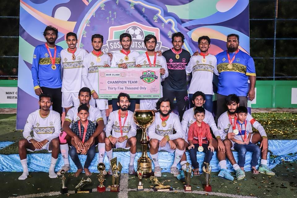 ސޯސަން ފުޓްސަލް ކަޕްގައި 2022 ވަނަ އަހަރު ވާދަކުރި އެފްސީ އަމިގޯސް. މިފަހަރު އެޓީމުގައި ތިބީ ހުސް ތަރިން.&nbsp;