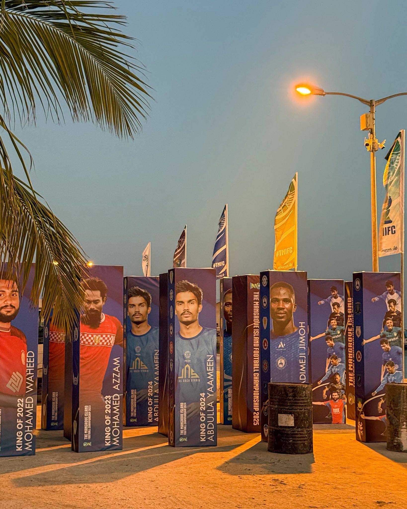 މެންގްރޫވް އައިލެންޑް ޗެމްޕިއަންޝިޕަށް ކެނދިކުޅުދޫ ތައްޔާރުކޮށްފައި. ފޮޓޯ: މެންގްރޫވް ޗެމްޕިއަންޝިޕް