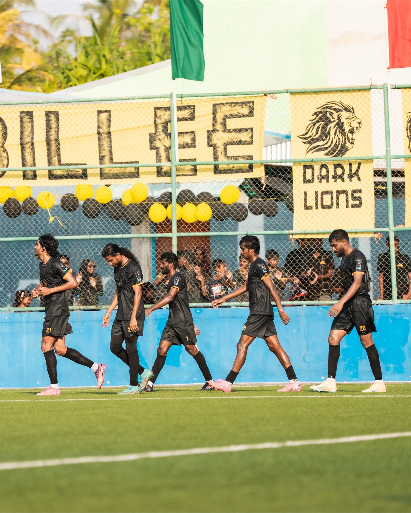 ޖިބިއްލީ ކުޅުންތެރިން މަހިބަދޫ މުބާރާތުގައި. މެންގްރޫވް ޗެމްޕިއަންޝިޕްގައި ވެސް ފެންނާނީ ހުސް ތަރިން. ފޮޓޯ: ޖިބިއްލީ ސްޕޯޓްސް