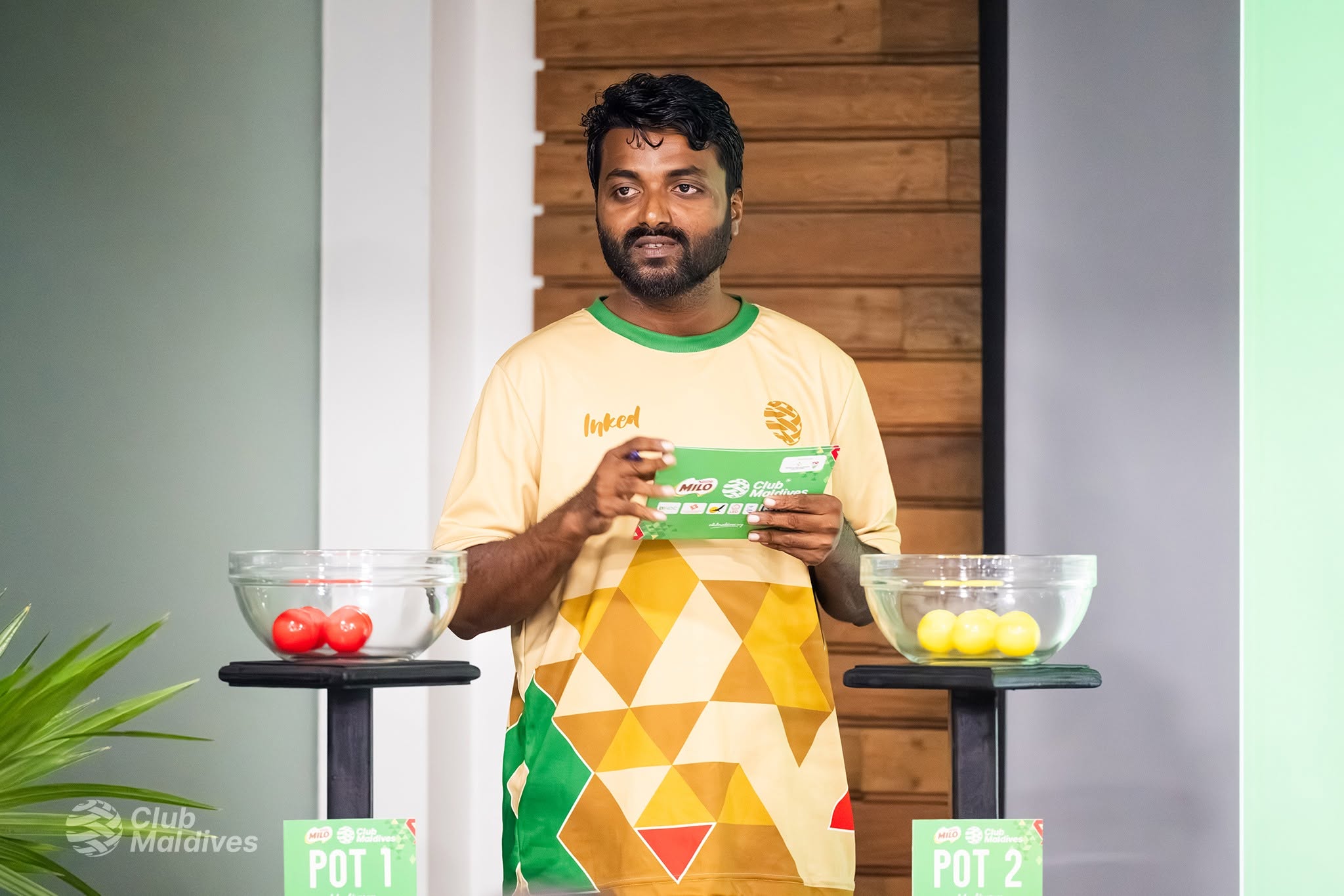 ކްލަބް މޯލްޑިވްސްގެ ގުރު ނެގުމުގެ ރަސްމިއްޔާތުގެ ތެރެއިން. ފޮޓޯ: ކްލަބް މޯލްޑިވްސް