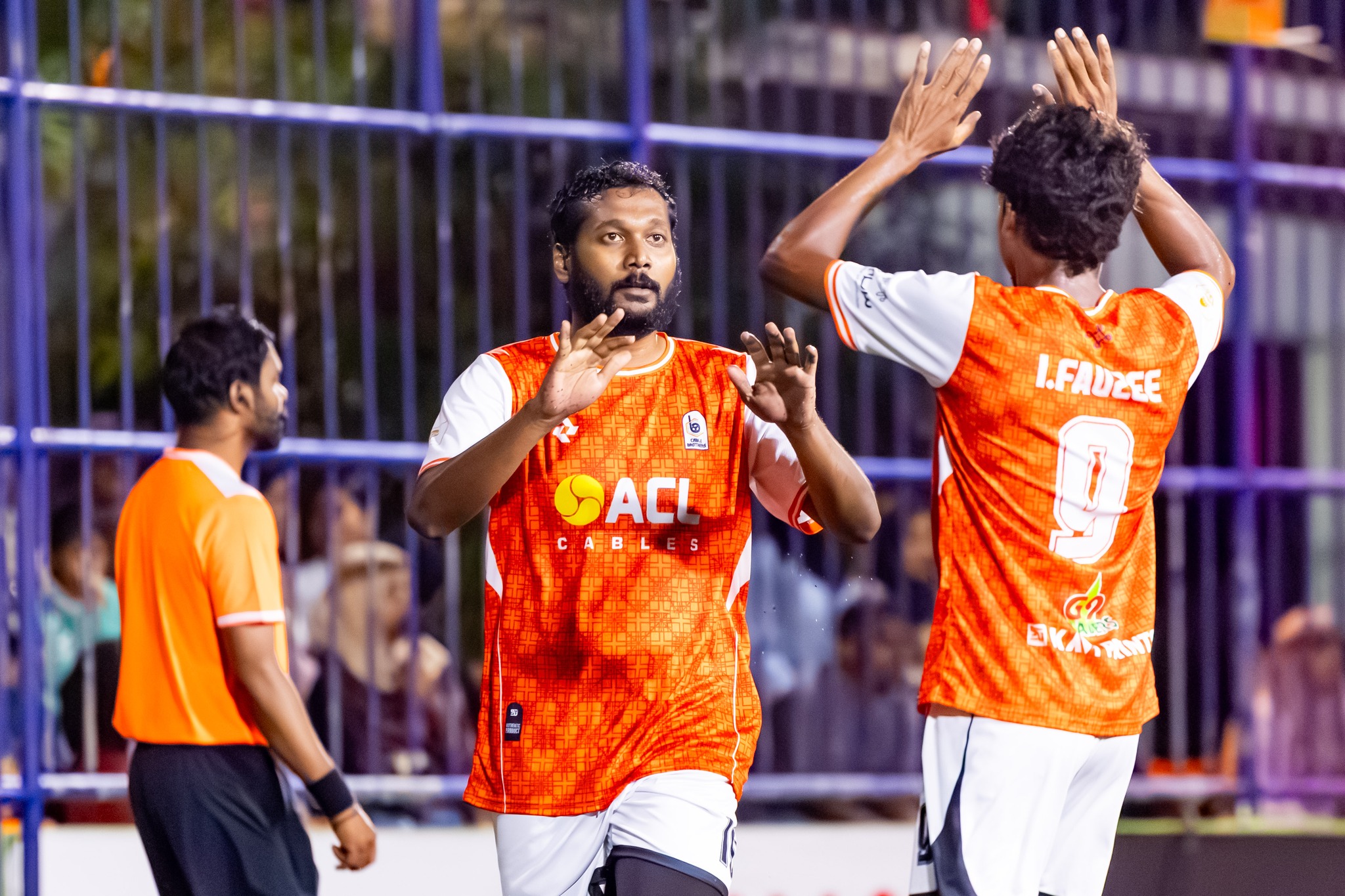 އޭދަފުށި ފުޓްސަލް ކަޕްގެ ކުއާޓާ ފައިނަލްގެ ތެރެއިން. ފޮޓޯ: އޭދަފުށި ކައުންސިލް