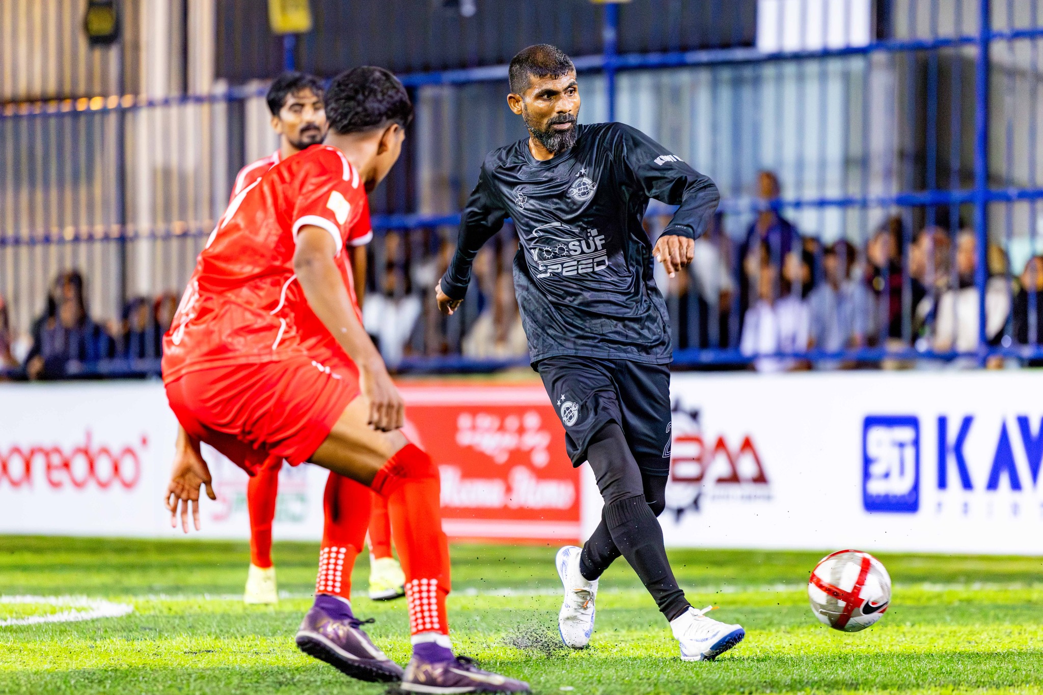 އަފްރޯގެ ސައްޓު ބޯޅަ ފޮނުވާލަނީ. ފޮޓޯ: އޭދަފުށި ކައުންސިލް