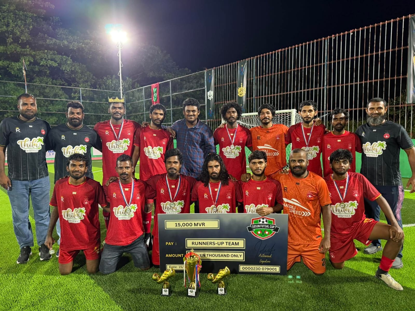 މިދިޔަ އަހަރުގެ ރަނަރަޕް ޓީމު ޔަންގް ސްޓާ. މިފަހަރުގެ އަމާޒަކީ މާޒީގެ ހިތްދަތިކަން ފުހެލައި ތަށި ހޯދުން