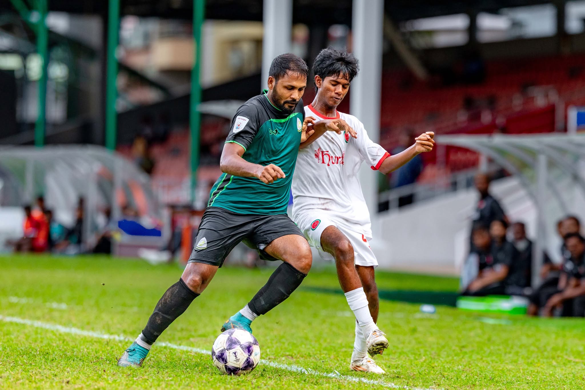 ގްރީން ސްޓްރީޓްސް އާއި ހުރާ ބައްދަލުކުރި މެޗުގެ ތެރެއިން. ފޮޓޯ: އެފްއޭއެމް