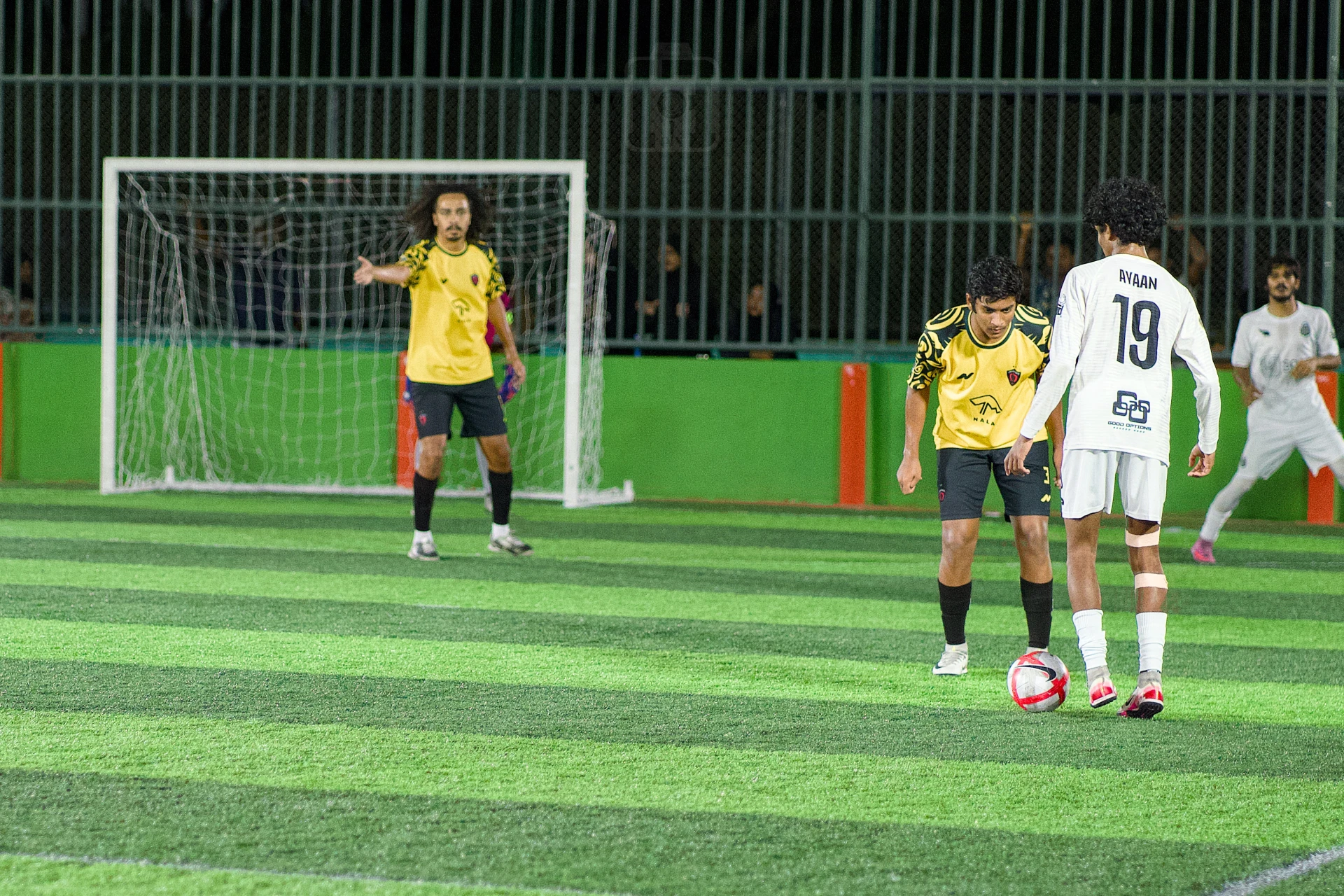 ފ. މަގޫދޫ އެލް4 ކަޕްގެ ސެމީ ފައިނަލް މެޗުތައް މިރޭ 