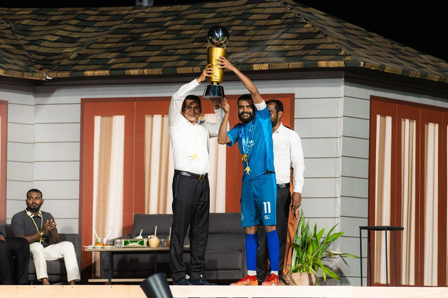 ދި މެންގްރޫވް އައިލެންޑް ފުޓްބޯލް ޗެމްޕިއަންޝިޕް: އެންމެ އަގުބޮޑު އެއް ފުޓްބޯޅަ އީދު ފެށެން 10 ދުވަސް