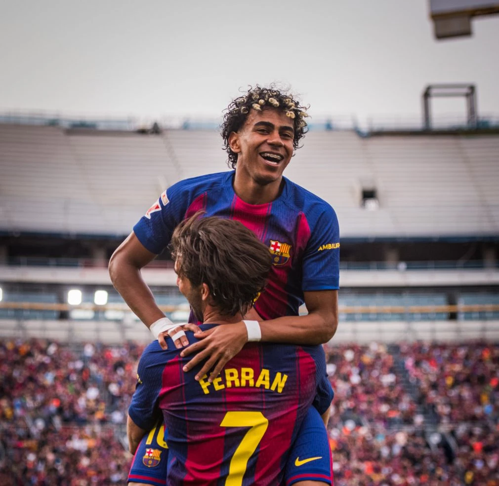 ޒުވާން ޔަމާލްގެ ތާރީހީ މެޗު ކާމިޔާބުކޮށް ބާސެލޯނާ އިން ބޮޑު ލީޑެއް ނަގައިފި