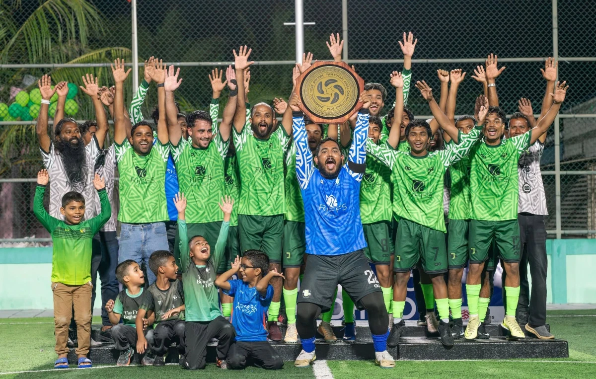 ހއ.ގެ ޗެމްޕިއަންކަން ހޯދައި އިހަވަންދޫ އިން އެފްއޭއެމް ފުޓްސަލްގެ ތާރީހީ ދަތުރު ފަށައިފި