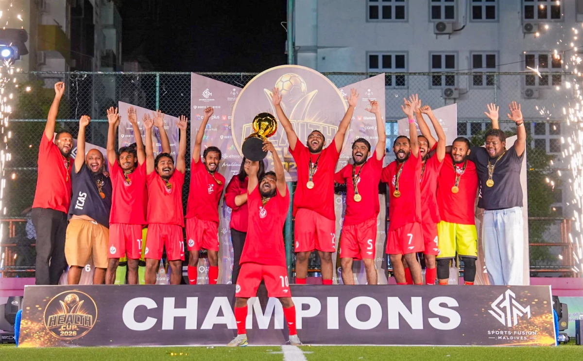 ހެލްތު ކަޕްގެ ޗެމްޕިއަންކަން ހެލްތާއި، ޓީކަސް ހޯދައިފި