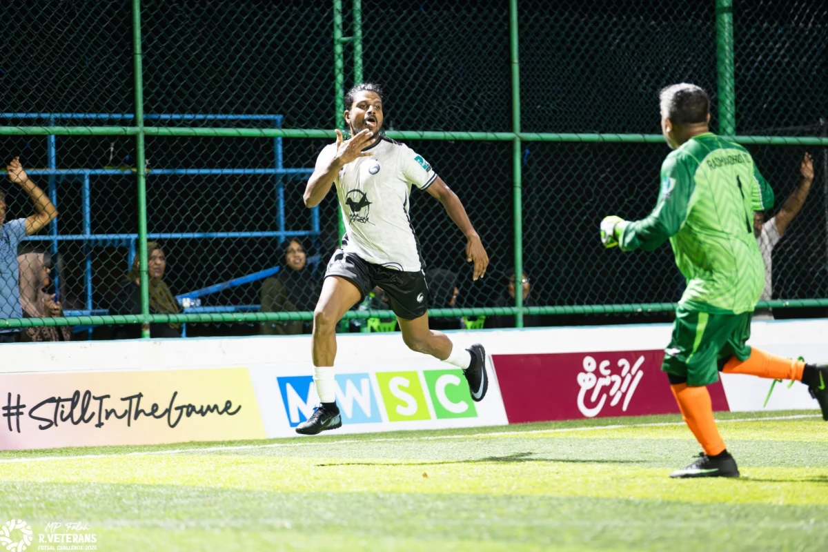 ޗެމްޕިއަނުންގެ ޝަރަފް ދަމަހައްޓައި، ރަސްމާދޫ ކުއާޓާ ފައިނަލަށް