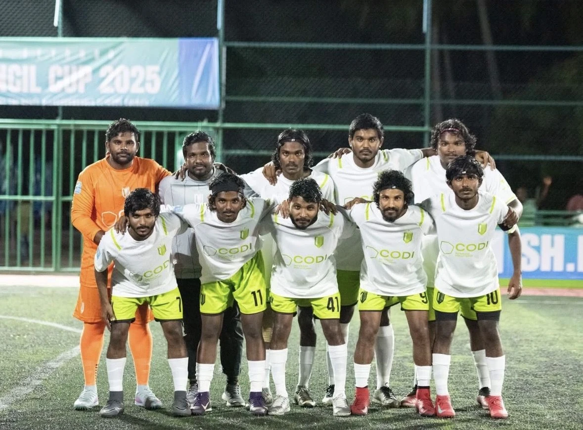 ފޭދޫ ކައުންސިލް ކަޕް: އަލުން ރަސްކަމަށް އަންނަން ޑާކްވުޑުން މިފަހަރު ދެ ލަޝްކަރު