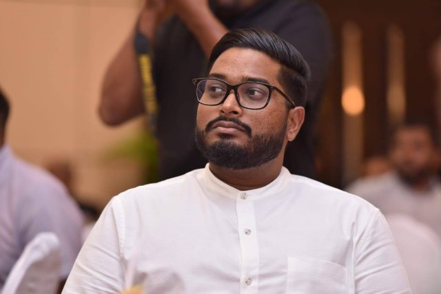 އެފްއޭއެމްގެ ރައީސްކަމަށް ކުރިމަތިލެއްވީ ބައްސާމް އެކަނި