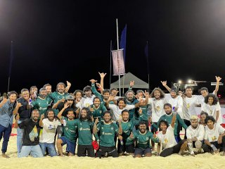 އޭދަފުށި ބައިބަލާގެ ސެމީ އާއި ފައިނަލް މިރޭ