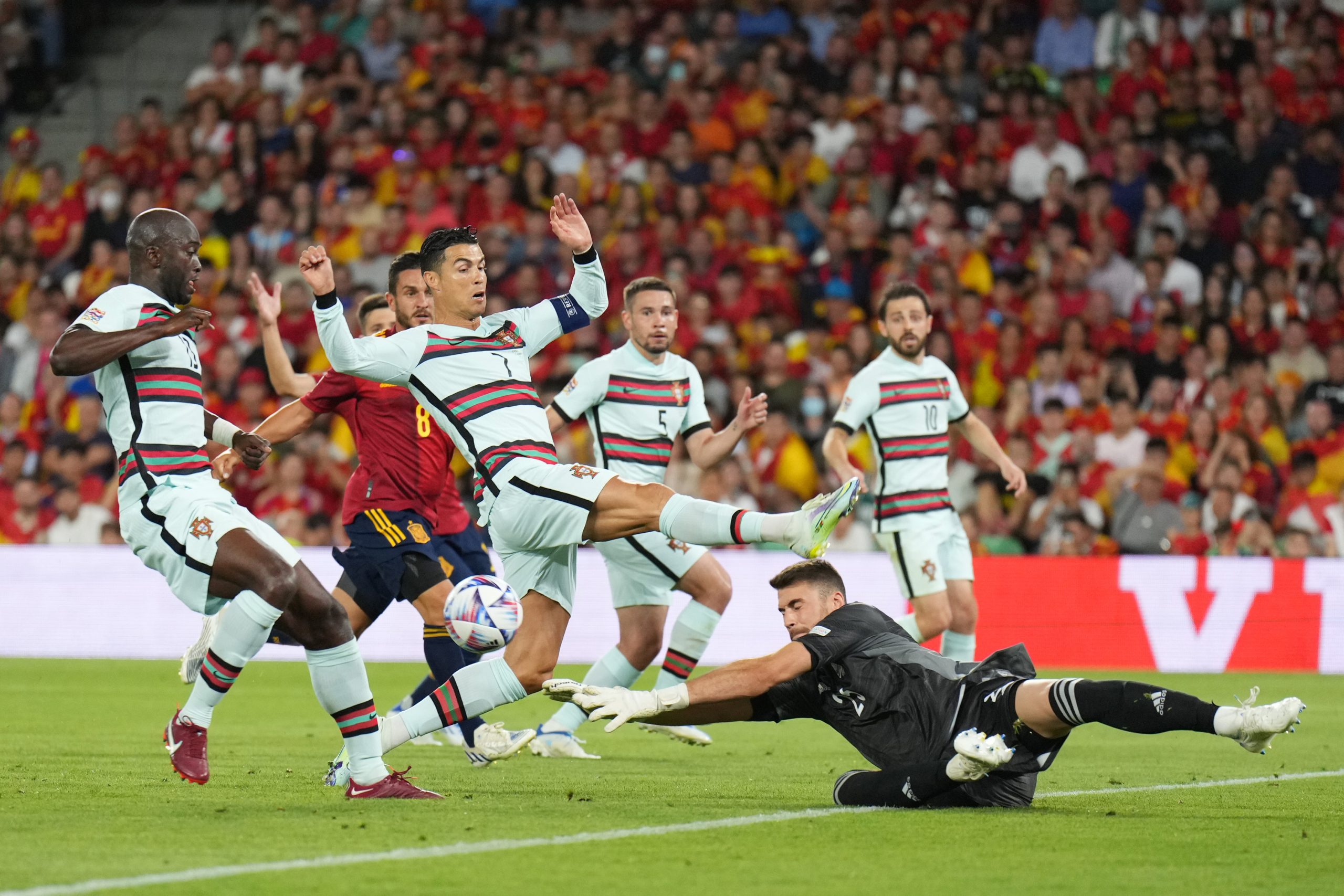 ސްޕެއިން އާއި ޕޯޗުގަލް މިފަހަރުވެސް އެއްވަރު