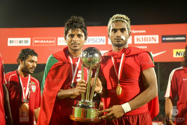 ރަނަށް އަލުންކުރި އިންތިޒާރަށް 10 އަހަރު : ތަޖްރިބާކާރުން ބުނަނީ ކީކޭ؟