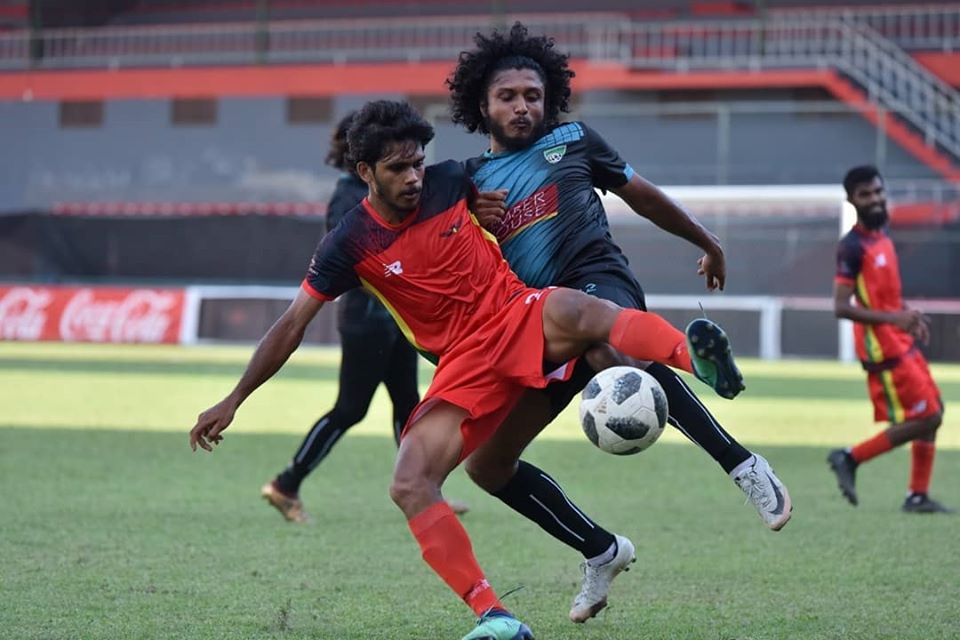 ދަ ގްރާންޑޭ އެފްއޭ ކަޕްގެ ސެމީ ފައިނަލަށް