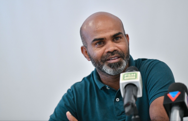 އެފްއޭއެމުން ކްލަބްތައް އޮޑިޓް ކުރަން ޖެހޭ: ނިޒާމްބެ