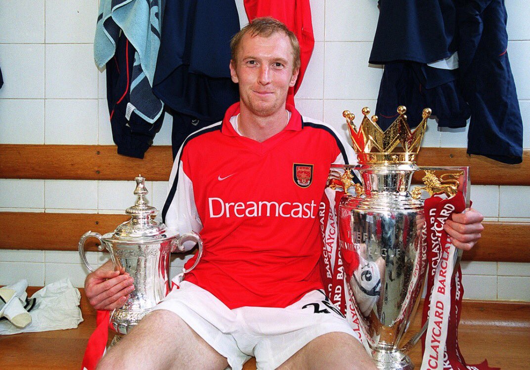 އާސެނަލާ އެކު ލީގު ކާމިޔާބުކުރި ސްޓެފަނޯސް ރާއްޖޭގެ ޒުވާން ޓީމާ ހަވާލުވެއްޖެ