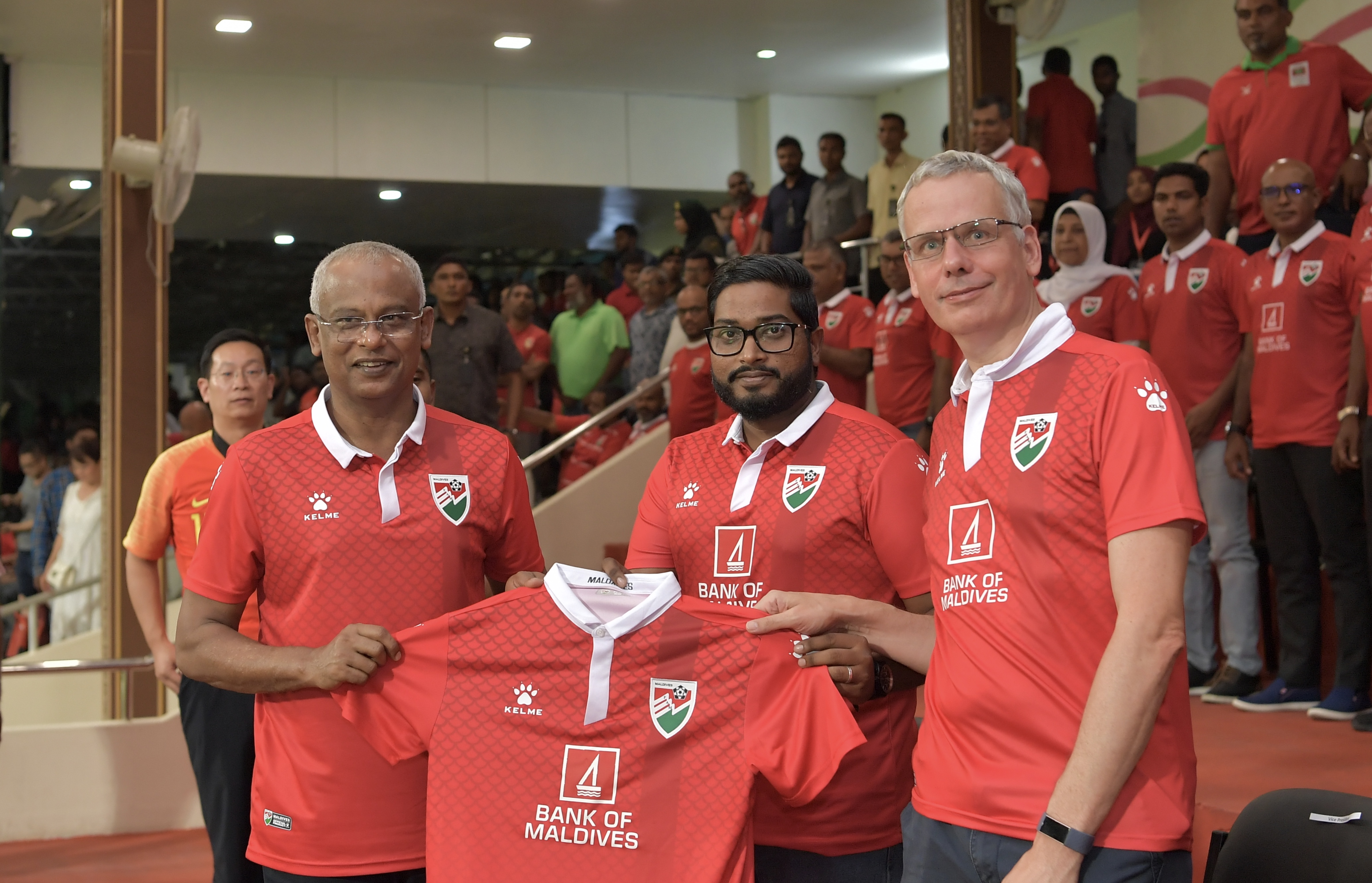 ސާފް ޗެމްޕިއަންޝިޕް ރާއްޖޭގައި ބާއްވަން ނިންމުމާއެކު ރައީސަށް ބޮޑު އުފަލެއް