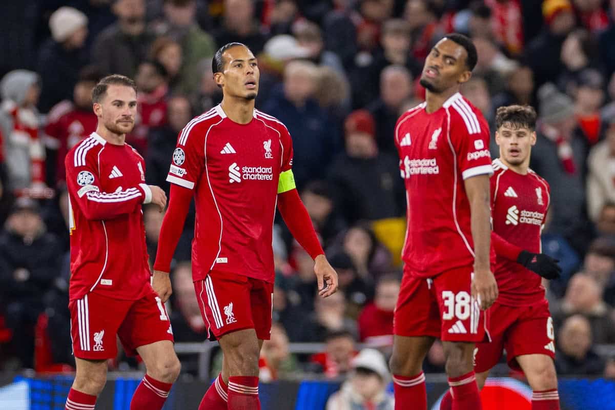 ލިވަޕޫލް ވޭނީ ރިހުމެއްގައި އޮތްއިރު އާސެނަލް އުދުހެނީ