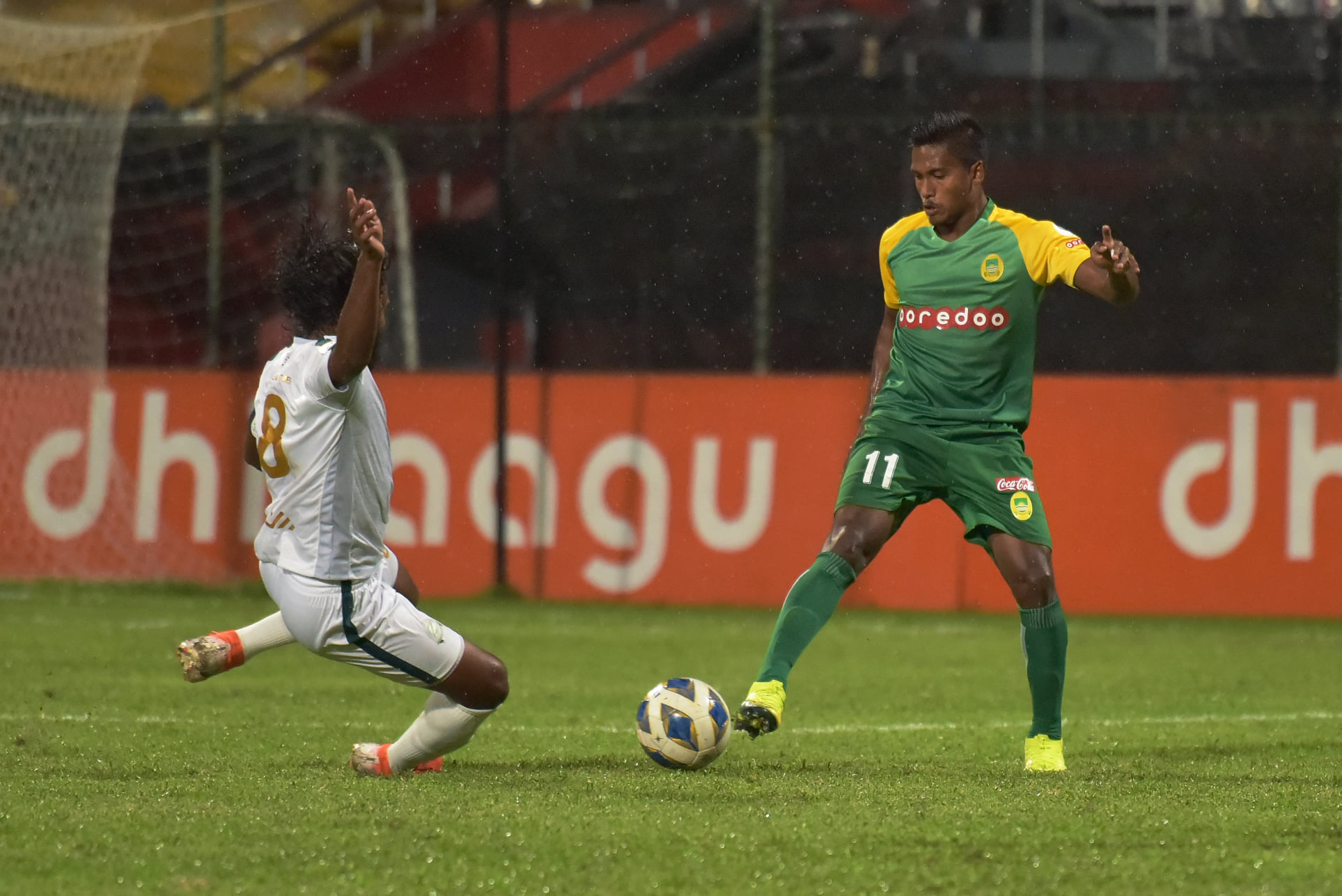 މާޒިޔާ އިން ގްރީން ސްޓްރީޓްސް ކޮޅަށް ހަތް ލަނޑު ޖަހައިފި