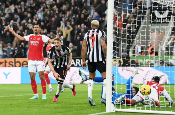 ރެފްރީންގެ މައްސަލަ އަވަސް ގޮތަކަށް ހަމައަކަށް އަޅުވަން އާސެނަލް އިން އެދިއްޖެ