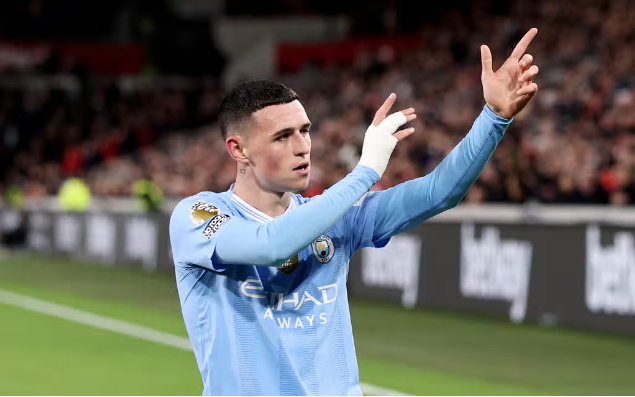 ފޯޑެން ހެޓްރިކް ހަދައި ސިޓި ދެ ވަނަ އަށް އުފުލާލައިފި