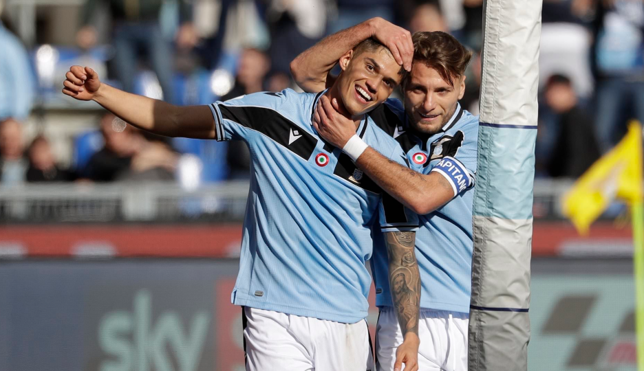 ޒަމާންތަކަކަށް ފަހު ލާޒިއޯ އިޓާލިއަން ލީގުގެ އެއް ވަނަ އަށް