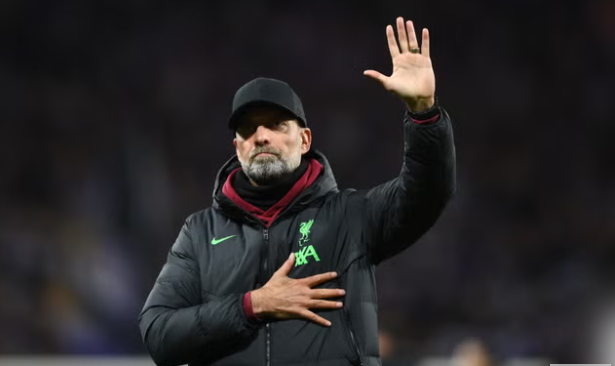 ހަކަތަ ހުސްވަނީ ކަމަށްބުނެ ލިވަޕޫލް ދޫކޮށްލަން ކްލޮޕް ނިންމައިފި