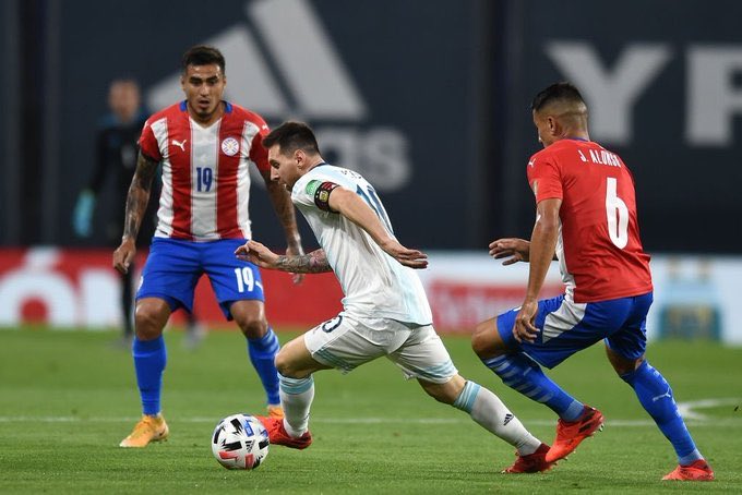 އާޖެންޓީނާ މޮޅުކޮށްދޭން މެސީ ޖެހި ގޯލު ވީއޭއާރުން ބާތިލްކޮށްފި