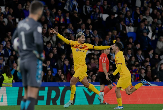 ވީއޭއާރުގެ އެހީގައި މޮޅުވެ ބާސެލޯނާ އަށް ހަމަޖެހުމެއް