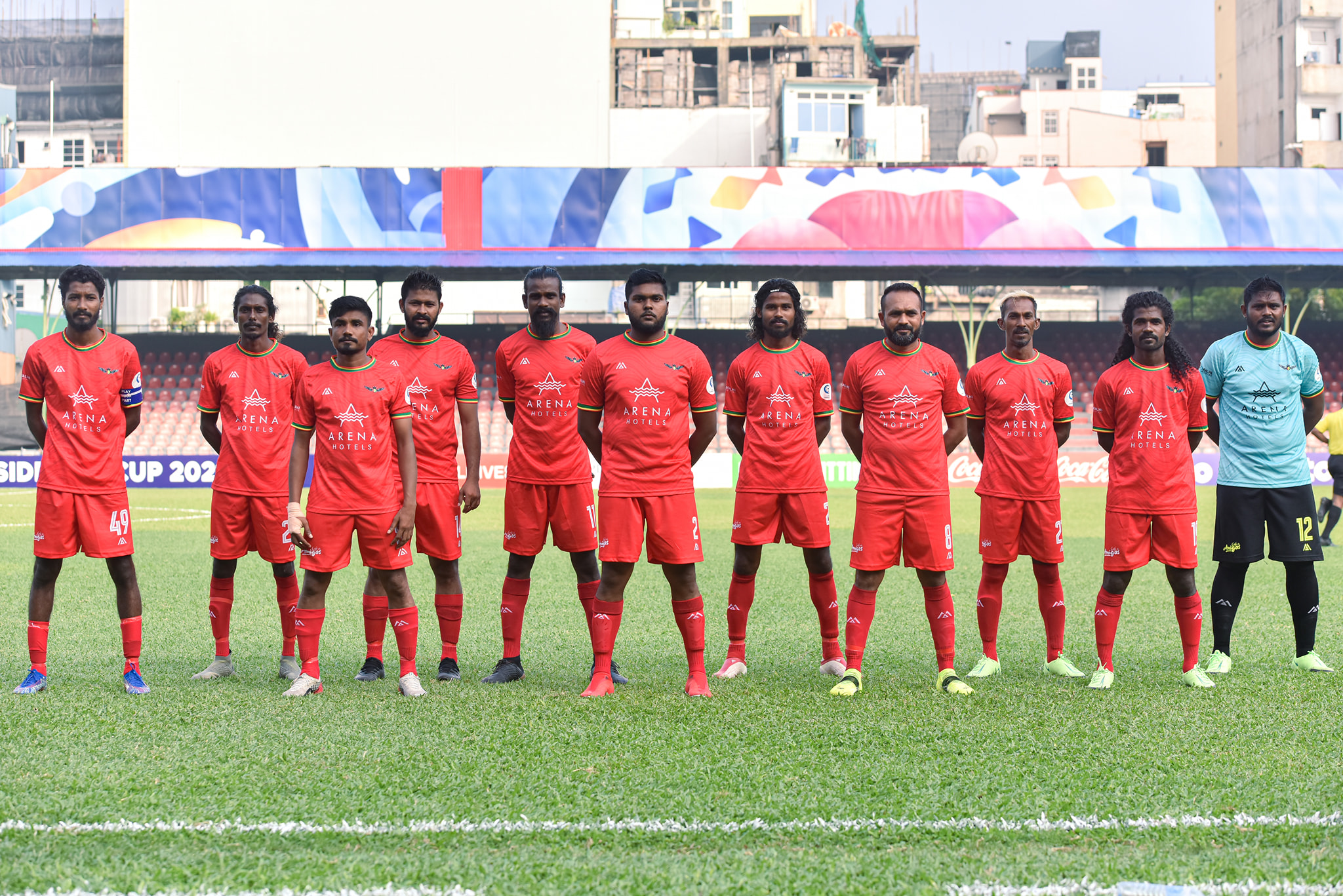 ދަ ގްރާންޑޭ އާ އެކު މާފުށީ ޒުވާނުން ގަލޮޅު ދަނޑަށް