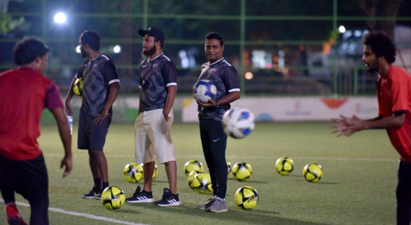 ޓީސީ އަކީ ވަރުގަދަ ޓީމެއް، އަމާޒަކީ ތައްޓެއް ހޯދުން: ޝާޒްލީ