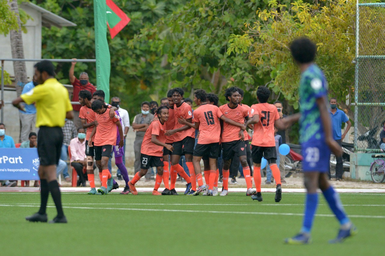 ސަސް ބަލިކޮށް އީގަލްސް އިން ޔޫތު ޗެމްޕިއަންޝިޕް ކާމިޔާބުކޮށްފި