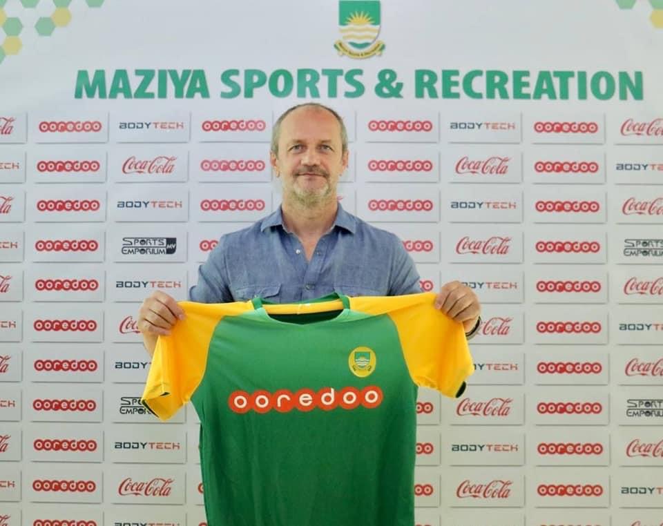 އަހަރެންގެ އުއްމީދަކީ ޔޫރަޕްގައި ކުޅޭ ސްޓައިލަށް މާޒިޔާ ކުޅުވުން: ވިޑަކޮވިޗް