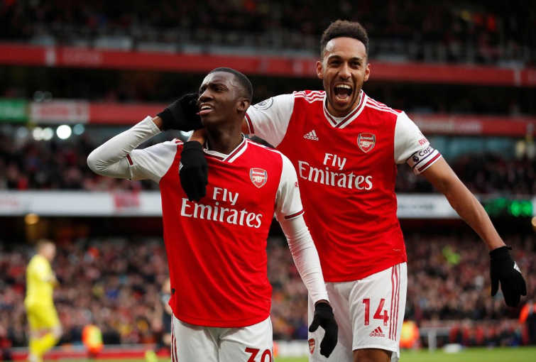 އެވަޓަން ބަލިކޮށް އާސެނަލް ވެސް ގަދަ ހަތަރަކަށް ހިފަނީ