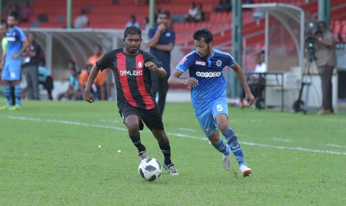 ހަމްޕުގެ މޮޅު ކުޅުމާއެކު ނިއުއިން ނިލަންދޫ ބަލިކޮށްފި