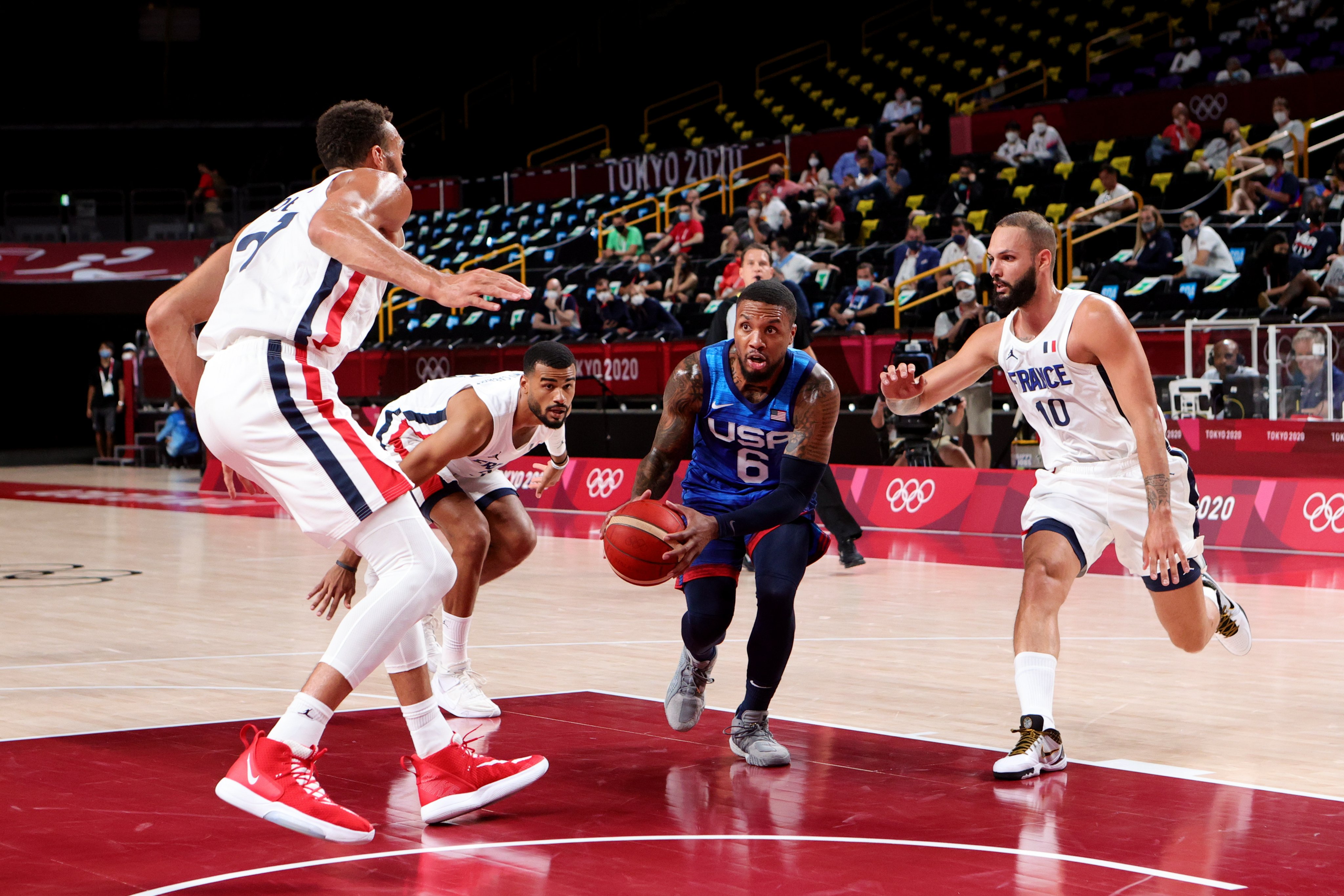 އޮލިމްޕިކްސް ބާސްކެޓް ބޯޅަ: ފްރާންސް އިން ވަރުގަދަ އެމެރިކާ ސިއްސުވާލައިފި