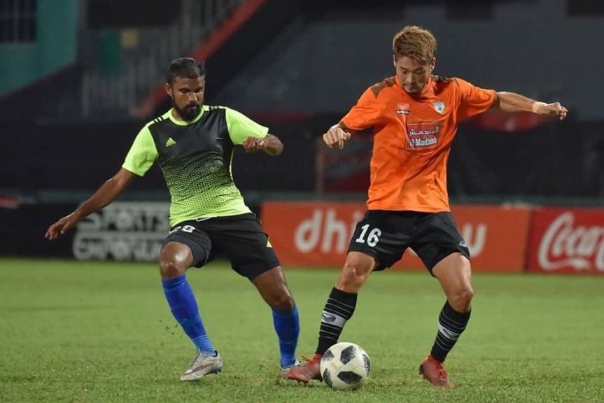 ކޮވިޑް-19: ފުޓްބޯޅަ އާއި ބެޑްމިންޓަނުގެ ހަރަކާތްތައް މެދުކަނޑާލައިފި