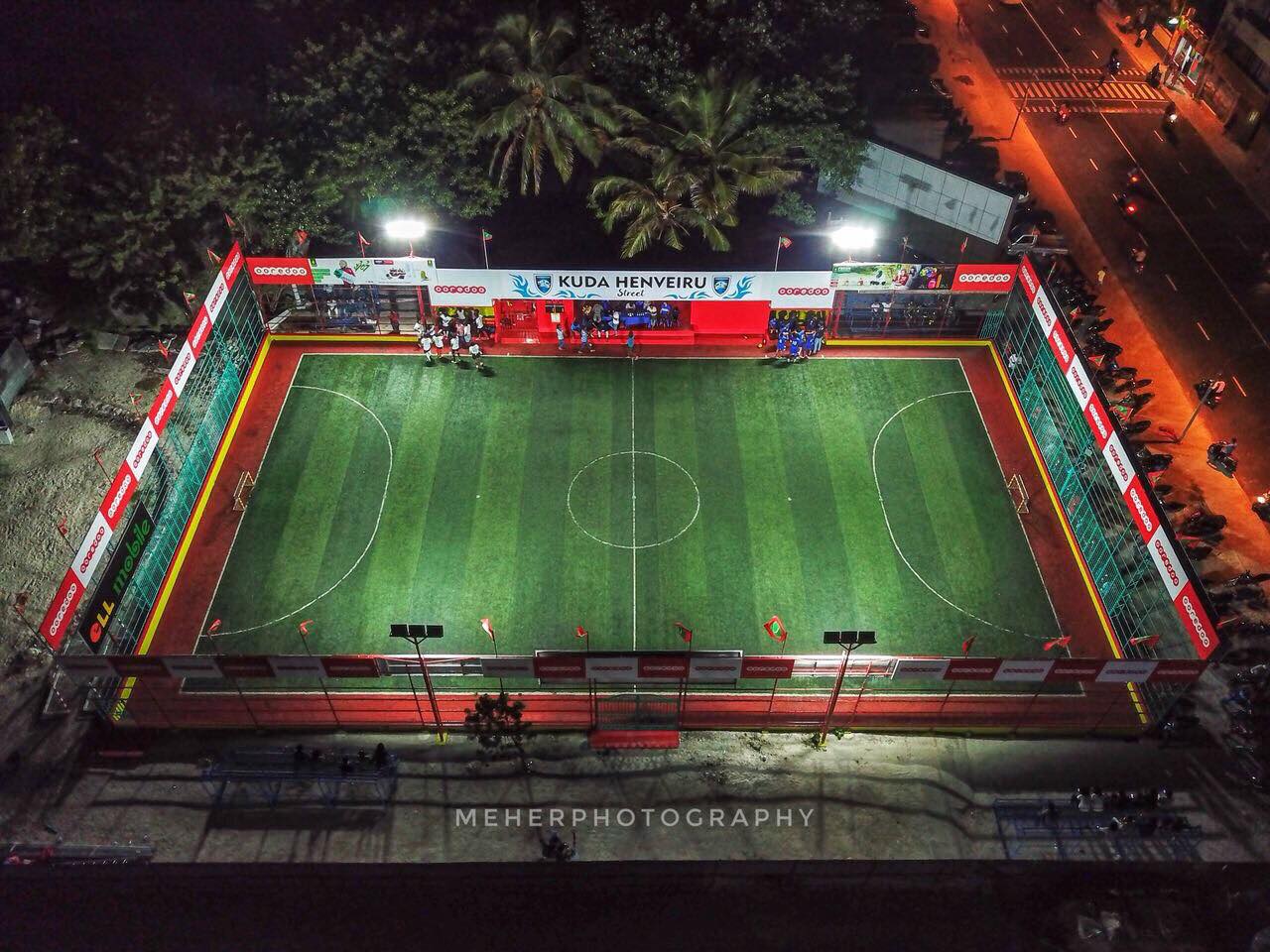 މަޅި އެމްވީ އިން މާލޭގައި ފުޓްސަލް މުބާރާތެއް ބާއްވަނީ