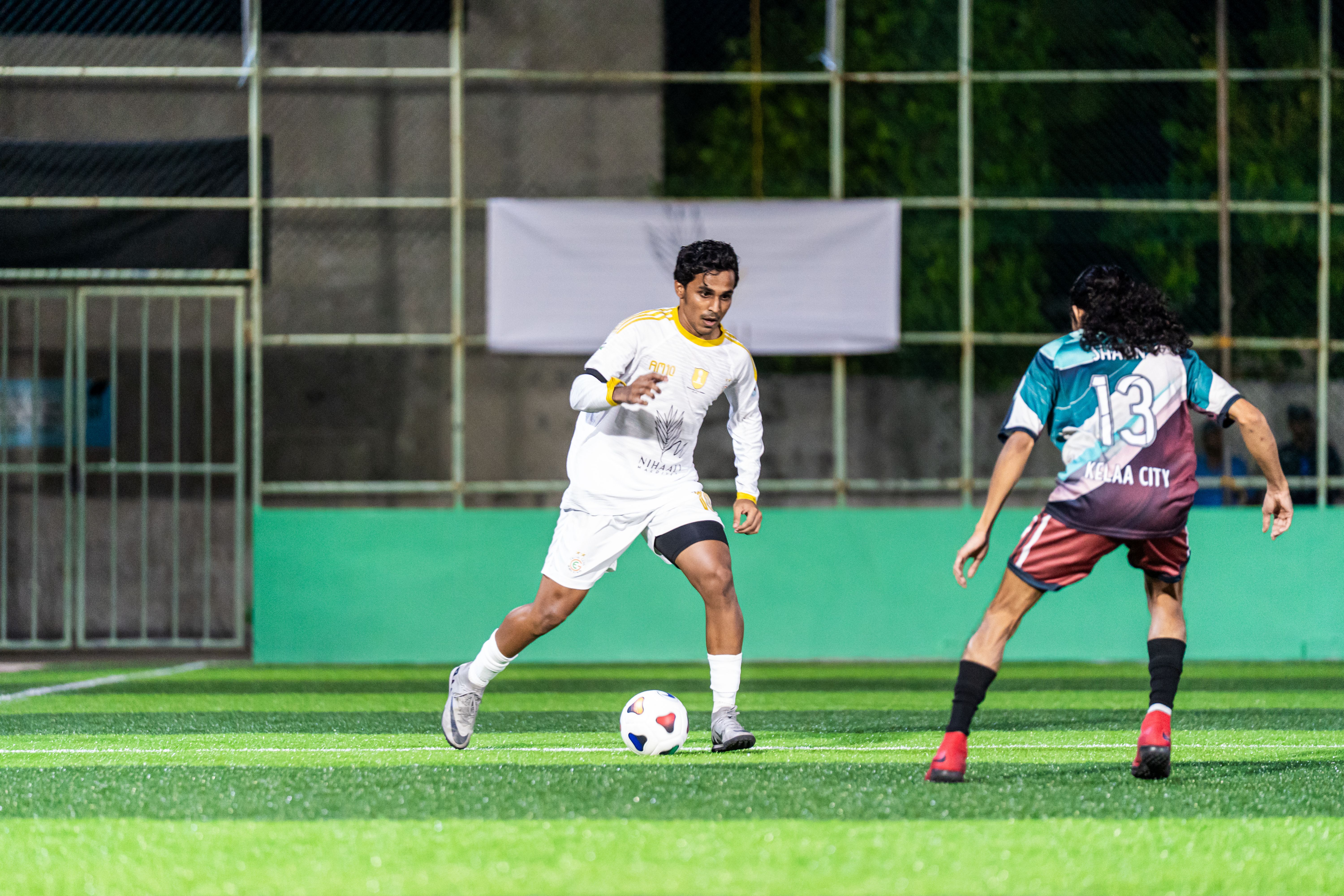 ކުޑަރިކިލުގައި ކުރިއަށްދާ ފޯރިގަދަ ފުޓްސަލް މުބާރާތުގެ ސެމީ ފައިނަލް މިރޭ