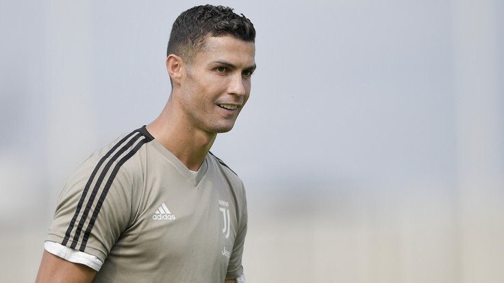 ރޮނާލްޑޯ ނުކުޅުމުން ދެ ސަޕޯޓަރަކަށް ތިން ލައްކަ ވޮން ދޭން ޖެހިއްޖެ