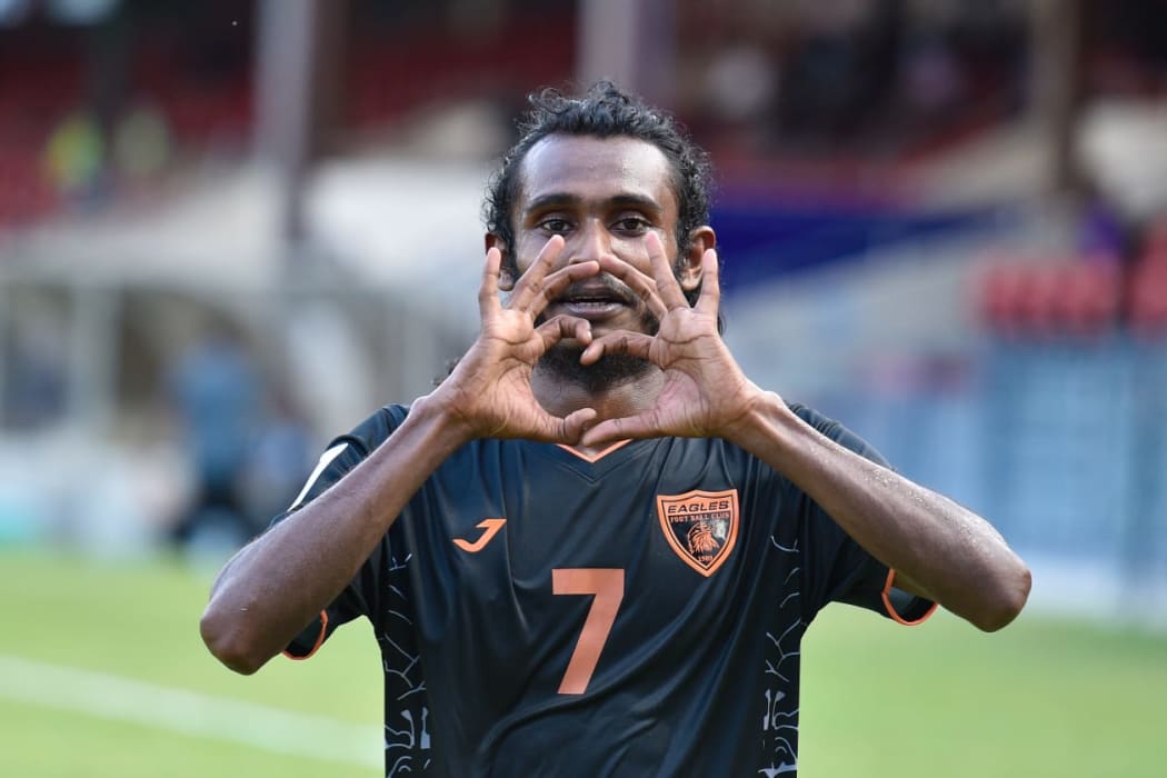 އިންޑިއާގެ މިނިވަން ދުވަހު ބެންގަލޫރު ބަލިކުރަން އީގަލްސް އަށް ބޭނުންވަނީ ސަޕޯޓަރުންގެ ހިތްވަރު