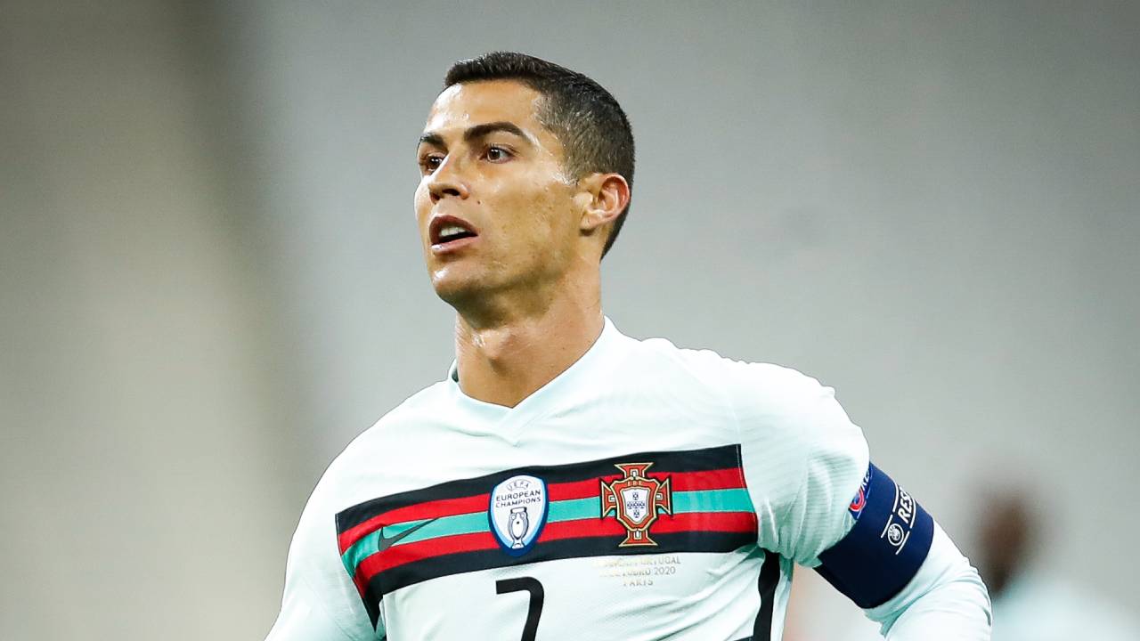 ރޮނާލްޑޯ އަށް ކޮވިޑް ޖެހިއްޖެ